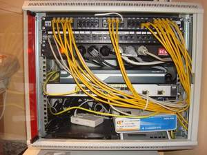 Instal·lacions de xarxes informàtiques i telecomunicacions